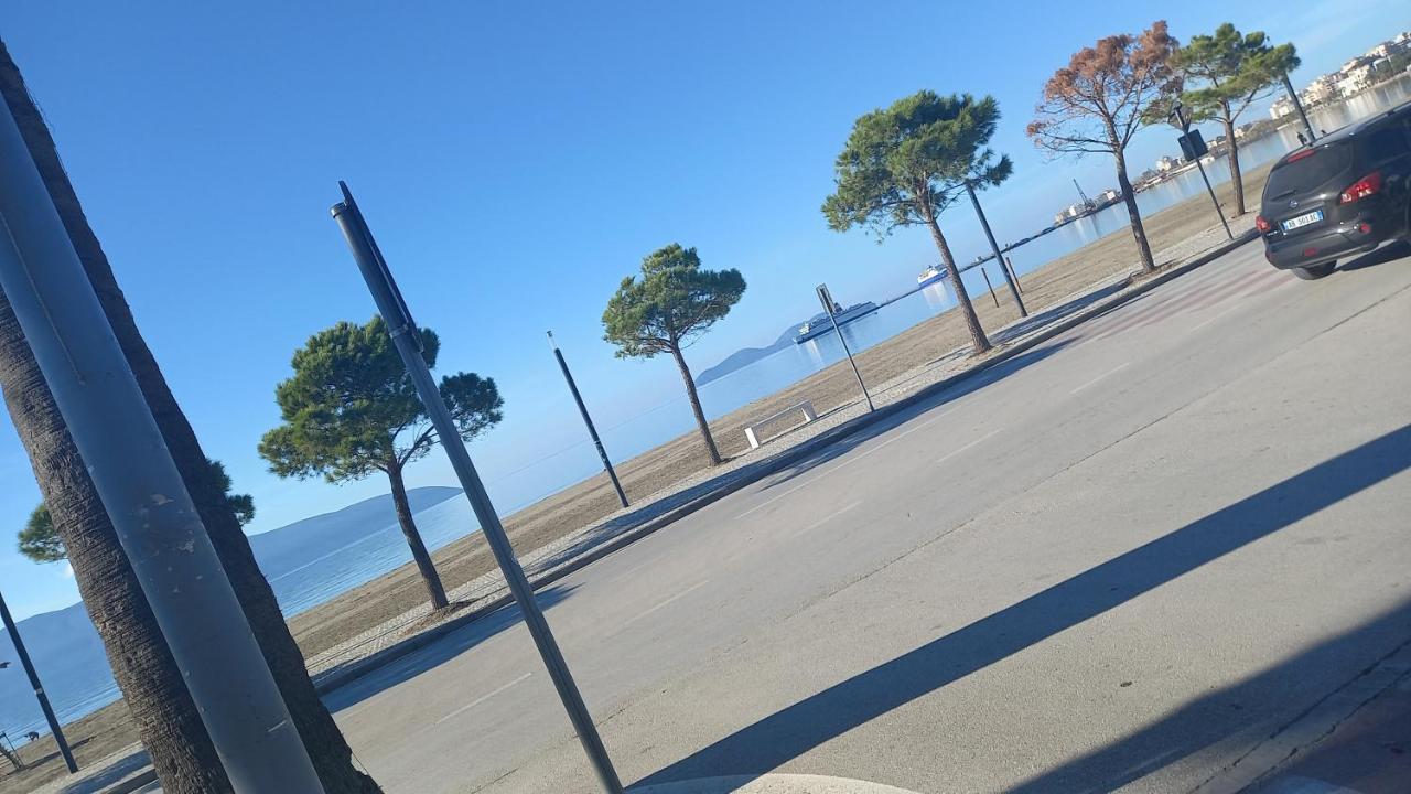 Vlorë Bellavista Apartment מראה חיצוני תמונה